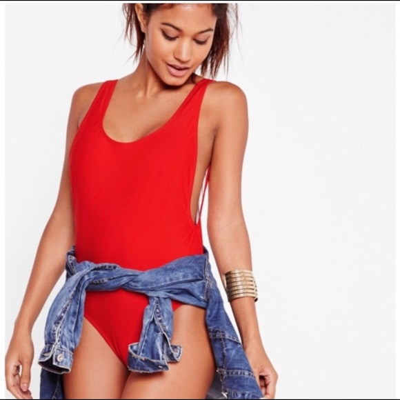 🍍SALE🍍Misguided One Piece Swimsuit - Picture 1 of 4